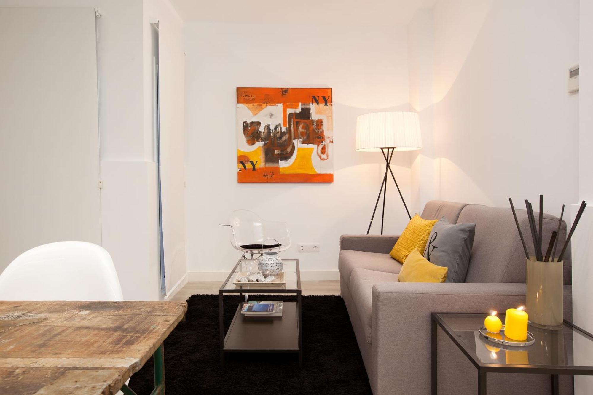 Click&Flat Seneca Suites Barcelona Room photo