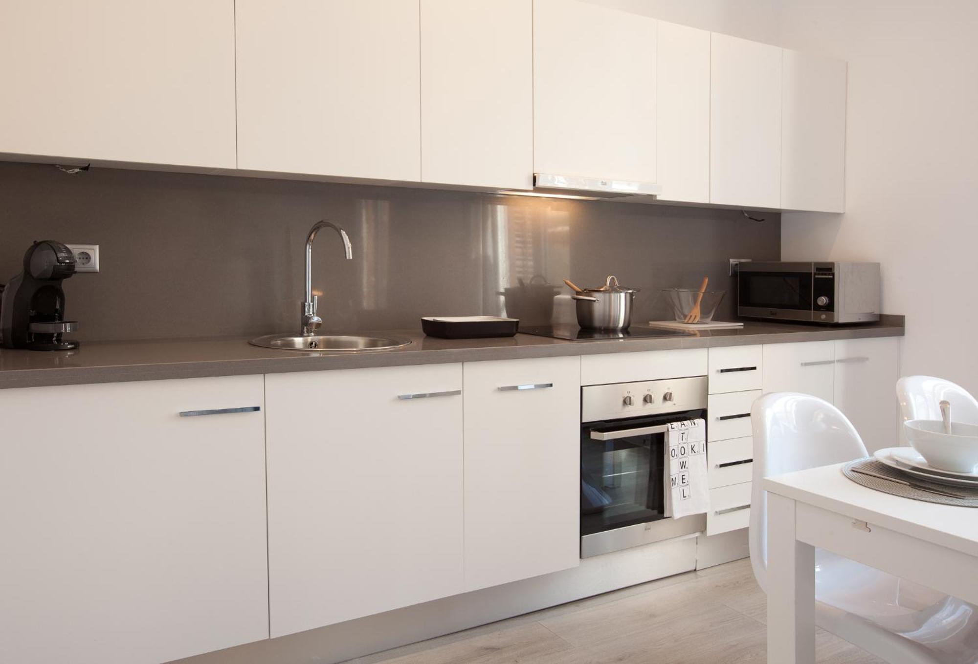 Click&Flat Seneca Suites Barcelona Room photo